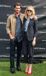 Emma Stone dan Andrew Garfield Makin Mesra