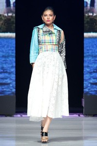 Jakarta, Indonesia - 22 Oktober. Oki Wong Muse. Jakarta Fashion Week 2014 at Senayan City. 22 Oktober 2013. Jakarta. [Foto: Mohammad Abduh/Wolipop]