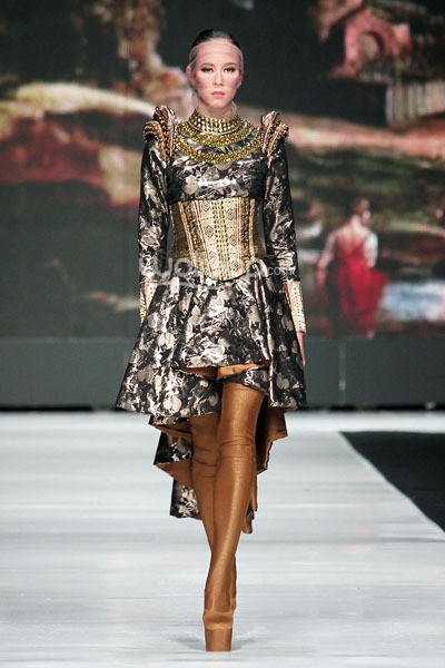 Jakarta, Indonesia - 22 Oktober. Fomalhaut Zamel Byzansation. Jakarta Fashion Week 2014 at Senayan City. 22 Oktober 2013. Jakarta. [Foto: Mohammad Abduh/Wolipop]