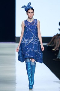 Jakarta, Indonesia - 22 Oktober. Ian Adrian Butonesia. Jakarta Fashion Week 2014 at Senayan City. 22 Oktober 2013. Jakarta. [Foto: Mohammad Abduh/Wolipop]