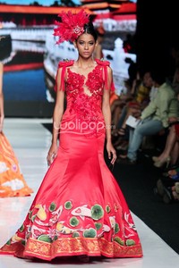 Jakarta, Indonesia - 22 Oktober. Geraldus Sugeng Mythperial. Jakarta Fashion Week 2014 at Senayan City. 22 Oktober 2013. Jakarta. [Foto: Mohammad Abduh/Wolipop]