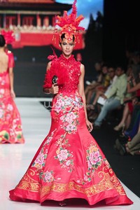 Jakarta, Indonesia - 22 Oktober. Geraldus Sugeng Mythperial. Jakarta Fashion Week 2014 at Senayan City. 22 Oktober 2013. Jakarta. [Foto: Mohammad Abduh/Wolipop]