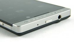 Lebih Dekat dengan BlackBerry Z10 Porsche