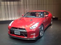 Tampilan GT-R baru ini tak berbeda jauh dengan seri sebelumnya.