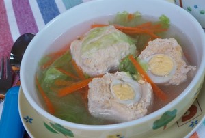 Video Resep : Bakso Ayam Isi Telur