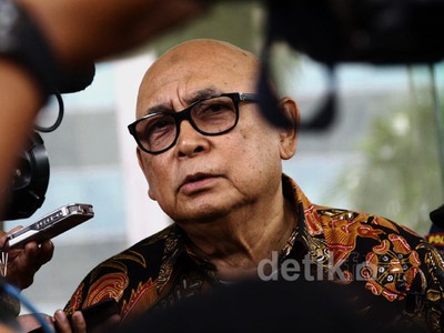 Soeripto Diperiksa untuk Maria Elisabeth