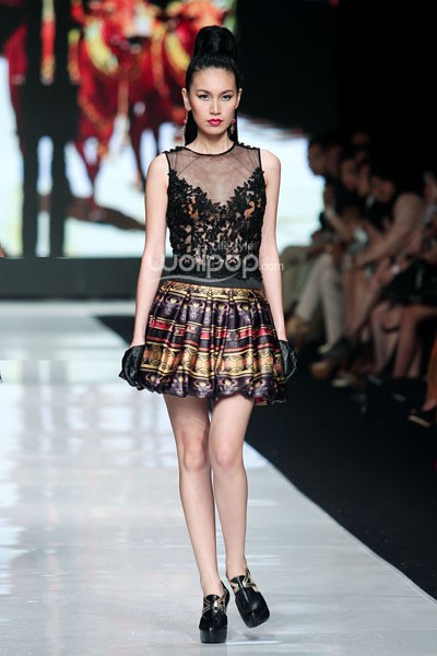 Jakarta, Indonesia - 22 Oktober. Angie Blaire Fearless. Jakarta Fashion Week 2014, at Senayan City. 22 Oktober 2013. Jakarta. [Foto: Mohammad Abduh/Wolipop]