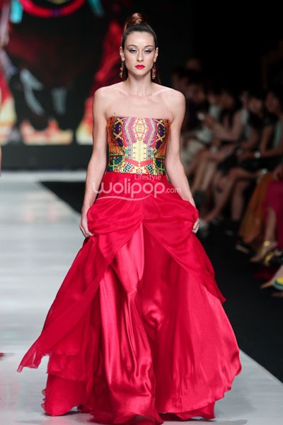 Jakarta, Indonesia - 22 Oktober. Angie Blaire Fearless. Jakarta Fashion Week 2014, at Senayan City. 22 Oktober 2013. Jakarta. [Foto: Mohammad Abduh/Wolipop]