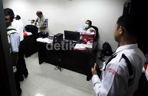 KPK Geledah Kantor Bappepti Terkait Kasus Makam Bogor