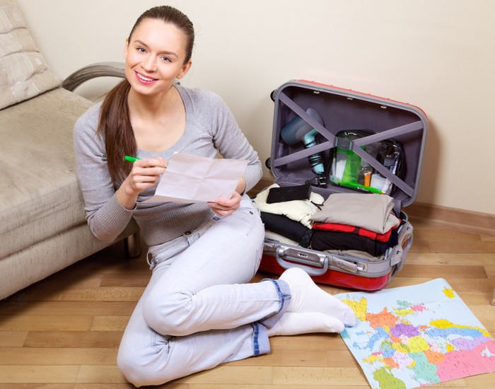 6 Hal yang Harus Dilakukan Sehari Sebelum Traveling