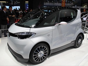 Wah, Yamaha Bikin Mobil Sendiri