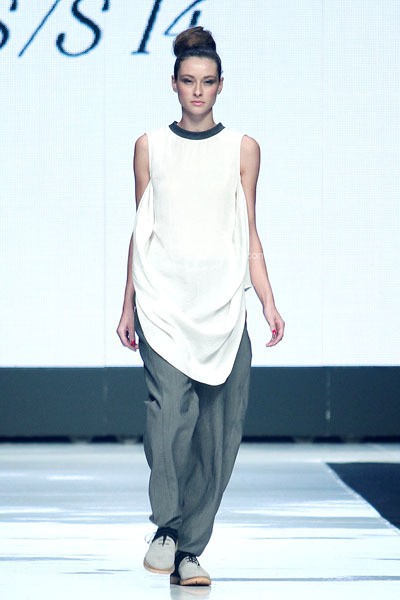 Jakarta, Indonesia - 22 Oktober. Kle by Kleting Insurgency. Jakarta Fashion Week 2014 at Senayan City. 22 Oktober 2013. Jakarta. [Foto: Mohammad Abduh/Wolipop]