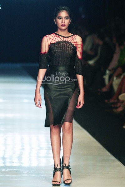 Jakarta, Indonesia - 22 Oktober. Harry Halim VENA. Jakarta Fashion Week 2014 at Senayan City. 22 Oktober 2013. Jakarta. [Foto: Mohammad Abduh/Wolipop]