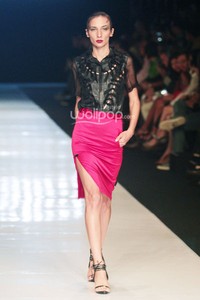 Jakarta, Indonesia - 22 Oktober. Harry Halim VENA. Jakarta Fashion Week 2014 at Senayan City. 22 Oktober 2013. Jakarta. [Foto: Mohammad Abduh/Wolipop]