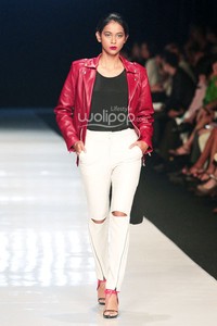 Jakarta, Indonesia - 22 Oktober. Harry Halim VENA. Jakarta Fashion Week 2014 at Senayan City. 22 Oktober 2013. Jakarta. [Foto: Mohammad Abduh/Wolipop]