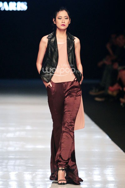 Jakarta, Indonesia - 22 Oktober. Harry Halim VENA. Jakarta Fashion Week 2014 at Senayan City. 22 Oktober 2013. Jakarta. [Foto: Mohammad Abduh/Wolipop]