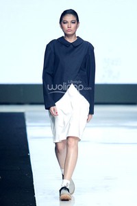 Jakarta, Indonesia - 22 Oktober. Kle by Kleting Insurgency. Jakarta Fashion Week 2014 at Senayan City. 22 Oktober 2013. Jakarta. [Foto: Mohammad Abduh/Wolipop]