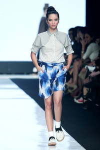 Jakarta, Indonesia - 22 Oktober. Kle by Kleting Insurgency. Jakarta Fashion Week 2014 at Senayan City. 22 Oktober 2013. Jakarta. [Foto: Mohammad Abduh/Wolipop]