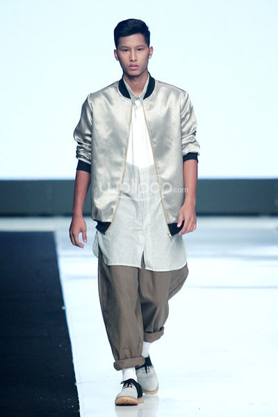 Jakarta, Indonesia - 22 Oktober. Kle by Kleting Insurgency. Jakarta Fashion Week 2014 at Senayan City. 22 Oktober 2013. Jakarta. [Foto: Mohammad Abduh/Wolipop]