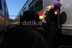 Kereta dari Jepang Dibenahi