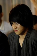 Kevin Aprilio Bantah Tuduhan Penipuan