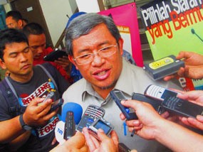 Gubernur Jabar Berharap tak Ada Gugatan untuk UMK 2014