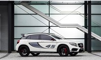 Mobil ini dibekali pelek berukuran besar 21 inci dengan rem performa tinggi. (dok Mercedes Benz).