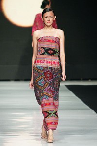 Jakarta, Indonesia - 22 Oktober 2013. Oscar Lawalata I am Indonesian. Jakarta Fashion Week 2014 at Senayan City. Jakarta. [Foto: Mohammad Abduh/Wolipop]