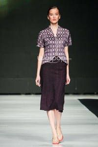 Jakarta, Indonesia - 22 Oktober 2013. Oscar Lawalata I am Indonesian. Jakarta Fashion Week 2014 at Senayan City. Jakarta. [Foto: Mohammad Abduh/Wolipop]