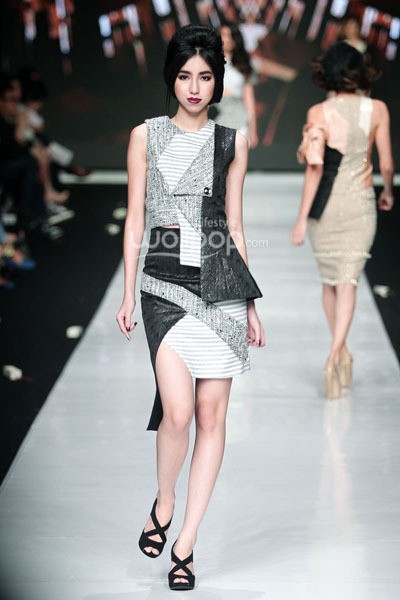 Jakarta, Indonesia - 23 Oktober 2013. Rinda Salmun, Hair Do by Irwan Doke It Girl of Fashion. Jakarta Fashion Week 2014 at Senayan City. Jakarta. [Foto: Mohammad Abduh/Wolipop]