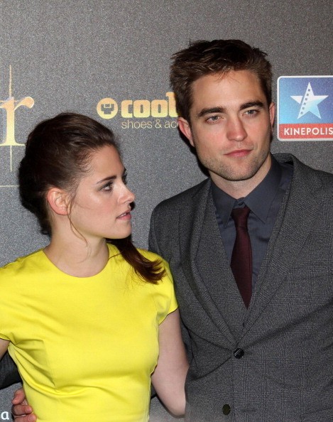 Pacaran Lagi, Robbert Pattinson dan Kristen Stewart Ogah Umbar Kemesraan