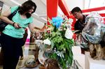 Kerajinan Bali Glass Pikat Pengunjung Pameran