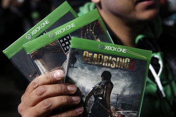    Perjualan perdana Xbox One ini juga diiringi dengan kehadiran beberapa judul video game ekslusif, seperti Crimson Dragon, Dead Rising 3, Fighter Within, Forza Motorsport 5, Killer Instinct, Lococycle, Peggle 2, Powerstar Golf, Ryse: Son of Rome, and Zoo Tycoo. (kredit foto: gettyimages)