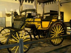 Benz Phaeton di Museum Belanda Benar-benar Mobil Pertama Indonesia