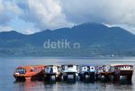 Menikmati Keindahan Bunaken