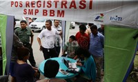 Untuk mendapatkan alat ini secara gratis, warga harus mengisi data-data kendraaan dan memperlihatkan STNK asli.