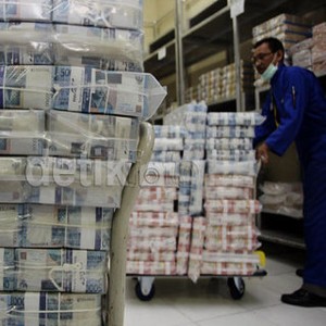 Utang RI Lebih Dari Rp 2.000 T Bakal Jadi Dagangan Politik Tahun Depan
