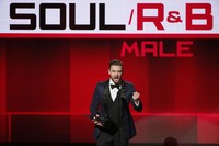 Tak hanya Taylor Swift, Justin Timberlake juga berhasil meraih tiga penghargaan sekaligus yakni, Favorite Pop/Rock Male Artist, Favorite Soul/R&B Male Artist, dan Favorite Soul/R&B Album. REUTERS/Mario Arzuoni.