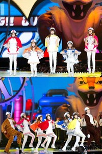 Aksi kolaborasi Crayon Pop dan Ylvis di lagu 'Bar Bar Bar'. (MAMA 2013)