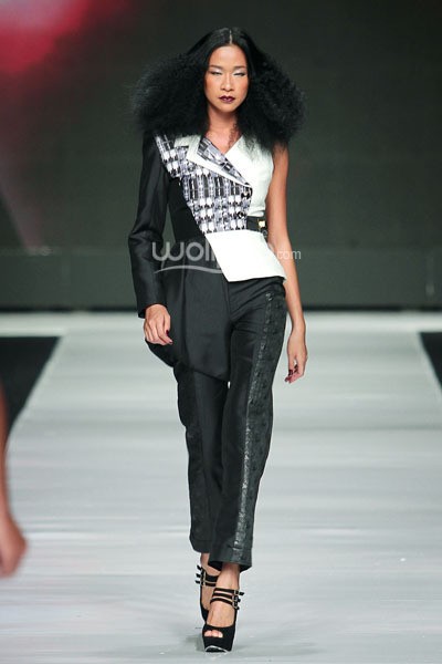 Jakarta, Indonesia - 23 Oktober 2013. Rinda Salmun It Girl of Fashion. Jakarta Fashion Week 2014 at Senayan City. Jakarta. [Foto: Mohammad Abduh/Wolipop]