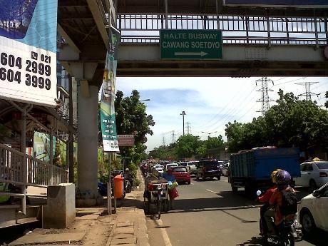 Direktur WIKA yang Jatuh di Jembatan Cawang Meninggal