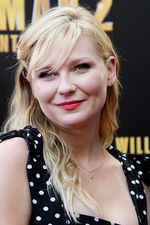 Kirsten Dunst Tampil Retro