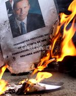 Pemuda Pancasila Bakar Foto Tony Abbott