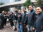 Touring Road Warriors Dimulai