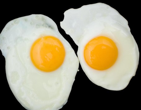 Mau Bikin Telur Mata Sapi yang Cantik? Ikuti Langkah Mudah Ini!