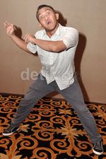 Ketika Caisar Berpose Imut