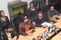 Secepatnya akan kita proses. Jika memang mereka ada itikad baik, datang dong, temui pencipta dan penyanyi. Bukan dengan minta maaf seenaknya seperti ini, tandas Yanuar. Gus Mun/detikHOT.