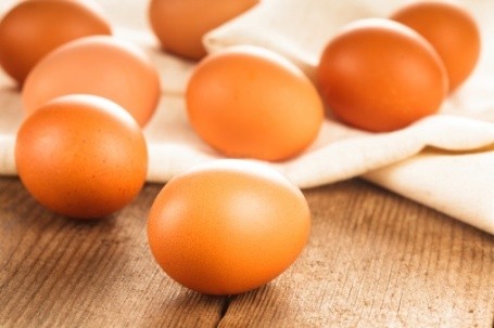 Telur Ayam dan Telur Bebek, Mana yang Lebih Bernutrisi? Telur Ayam dan Telur Bebek, Mana yang Lebih Bernutrisi?