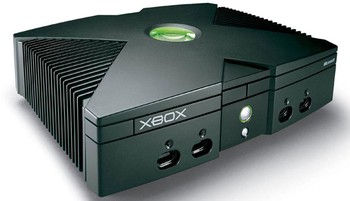 Xbox pertama kali dipasarkan pada 15 November 2001, saat itu konsol ini dijual dengan harga USD 299. Kehadiran Xbox menjadi pengusik Sony PlayStation 2 yang saat itu berkuasa.