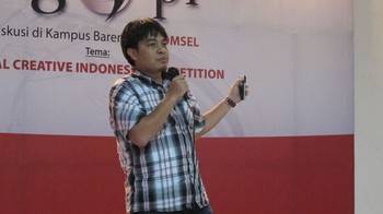 Chief Editor Detikcom Arifin Asydhad.